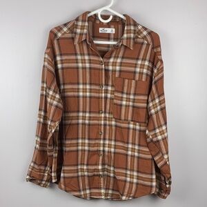 Hollister Women's Brown Plaid Button-Down Shirt medium